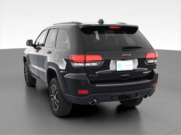 2018 Jeep Grand Cherokee Trailhawk Sport Utility 4D suv Black for sale in Washington, District Of Columbia – photo 8