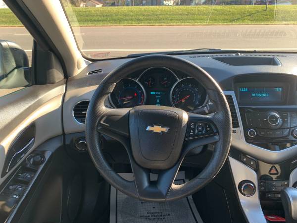 2013 Chevrolet Cruze*Extra Clean*Runs and Drives Perfect*94K - cars... for sale in Vinton, VA – photo 18
