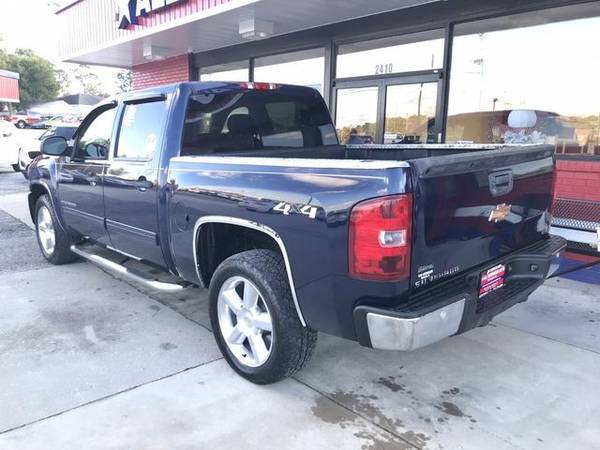 2011 Chevrolet Silverado 1500 Crew Cab LT Pickup 4D 5 3/4 ft - cars... for sale in Cumberland, NC – photo 6