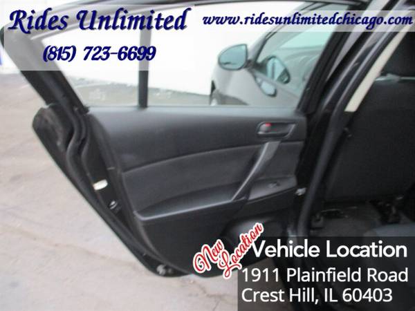 2011 Mazda Mazda3 i Sport - - by dealer - vehicle for sale in Crest Hill, IL – photo 18
