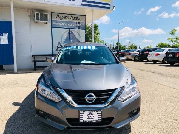 *OFF LEASE*DISCOUNTED* 16 Nissan Altima SV** for sale in Madison, WI – photo 2