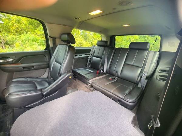 2007 GMC YUKON XL 1500 - cars & trucks - by dealer - vehicle... for sale in Columbus, OH – photo 13