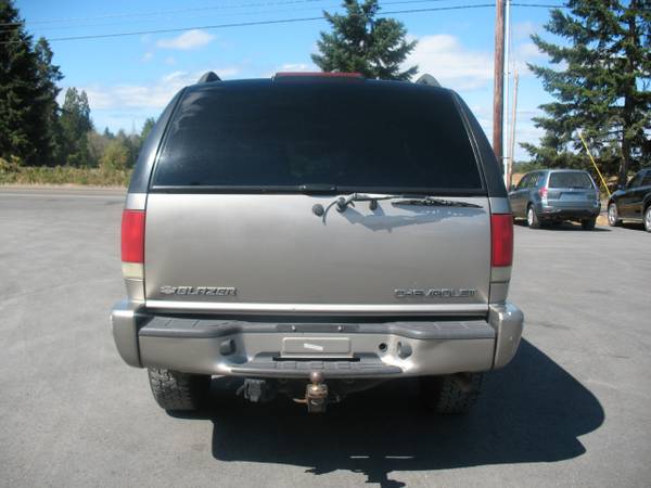 2002 Chevrolet Blazer 4dr 4WD LS - - by dealer for sale in Roy, WA – photo 12