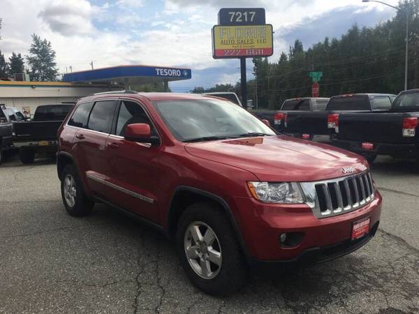 2011 Jeep Grand Cherokee 4x4 - cars & trucks - by dealer - vehicle... for sale in Anchorage, AK – photo 2