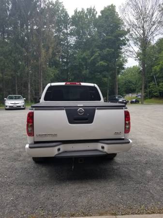 2012 Nissan Frontier SV for sale in Shelburne, MA – photo 4