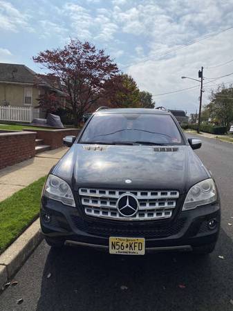 Mercedes-Benz ML350 2009 - cars & trucks - by owner - vehicle... for sale in Nutley, NJ – photo 4