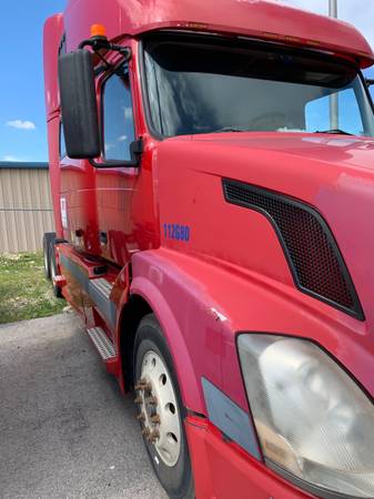 Volvo truck vnl 780 - cars & trucks - by owner - vehicle automotive... for sale in Joliet, IL – photo 6