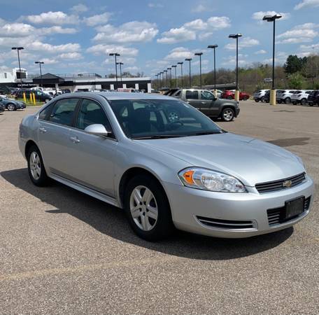 2009 Chevy Impala - - by dealer - vehicle automotive for sale in Youngstown, OH – photo 6