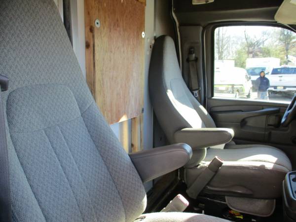 2012 Chevrolet Express Commercial Cutaway 3500, 12 FOOT ENCLOSED for sale in Other, UT – photo 19