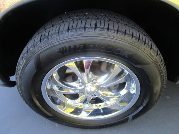 2005 Dodge Ram 1500 - 6 SPEED MANUAL TRANSMISSION - NEW TIRES - AC... for sale in Sacramento , CA – photo 20