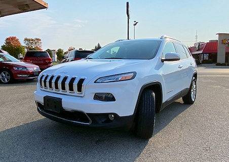 2015 Jeep Cherokee Limited 4WD-Like New-Warranty-Financing Available... for sale in Lebanon, IN – photo 3