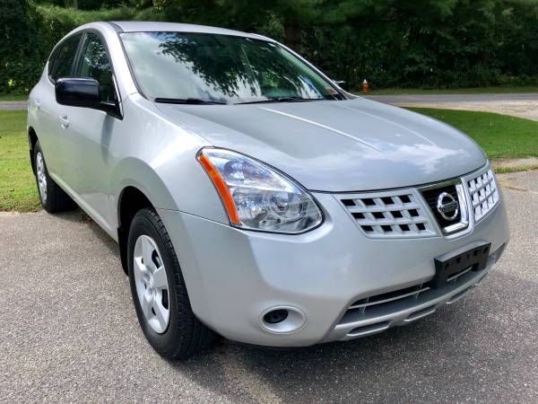60,000 miles NISSAN ROGUE S AWD for sale in Farmingville, NY