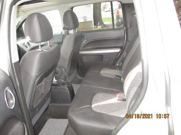 2009 CHEVY HHR NICE - - by dealer - vehicle automotive for sale in Perrysburg, OH – photo 7