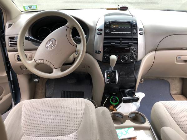 Toyota Sienna 2006 LX for sale in Edison, NJ – photo 6