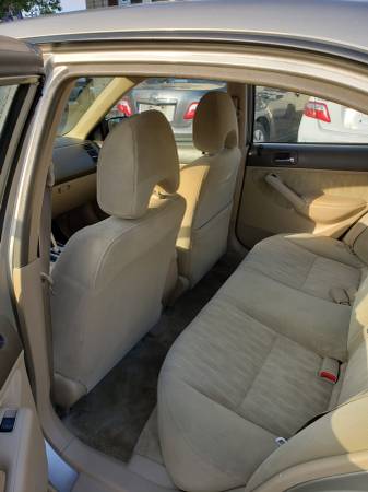 2005 Honda Civic LX for sale in Waldorf, District Of Columbia – photo 4