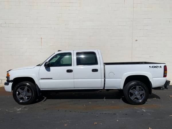 2006 GMC Sierra 2500HD Crew Cab 153 WB 4WD SLT - - by for sale in Toms River, NJ – photo 2