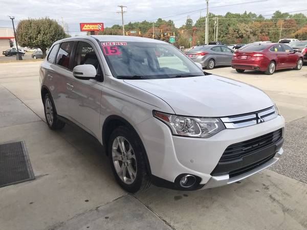 Mitsubishi Outlander - Credit union financing available for good... for sale in Cumberland, NC – photo 4