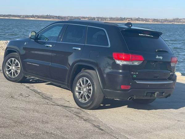 2014 Jeep Grand Cherokee - Financing Available! - cars & trucks - by... for sale in Junction City, KS – photo 9