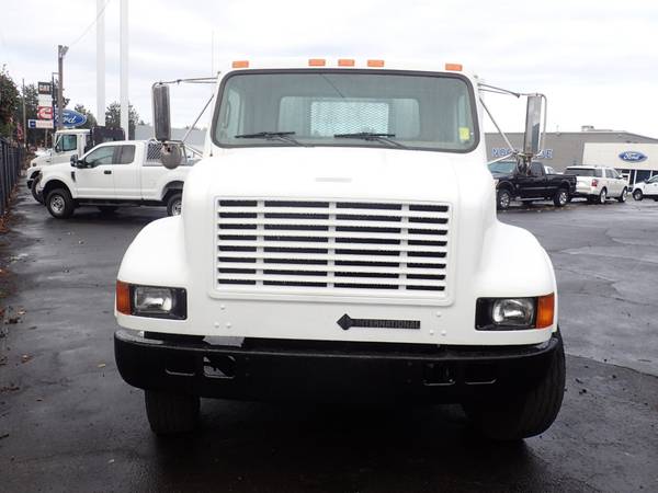 2001 International 4700 - cars & trucks - by dealer - vehicle... for sale in Portland, OR