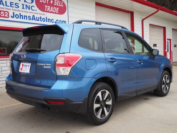 2017 Subaru Forester 2 5i Premium - - by dealer for sale in Des Moines, IA – photo 3