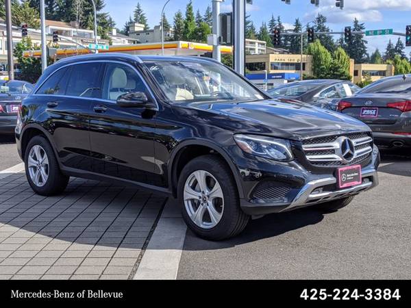 2017 Mercedes-Benz GLC GLC 300 AWD All Wheel Drive SKU:HF258458 -... for sale in Bellevue, WA – photo 3