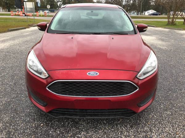 2016 Ford Focus SE Hatchback - cars & trucks - by owner - vehicle... for sale in Florence, NC – photo 2