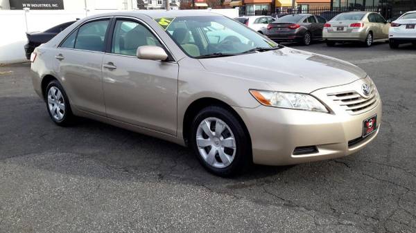 2007 Toyota Camry LE V6 4dr Sedan - SUPER CLEAN! WELL MAINTAINED! -... for sale in Wakefield, MA – photo 4
