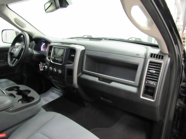 2016 RAM 1500 4WD - 5.7L V8 HEMI - LOW MILES - WARRANTY - cars &... for sale in (west of) Brillion, WI – photo 21