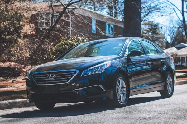 2017 Hyundai Sonata Base - - by dealer - vehicle for sale in Great Neck, NY – photo 2