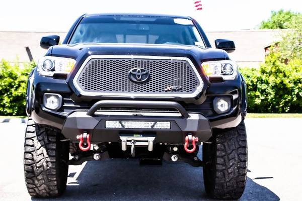 2017 Toyota Tacoma SR5 DOUBLE CAB XSP, WINCH, LEATHER, BLUETOOTH for sale in Virginia Beach, VA – photo 2