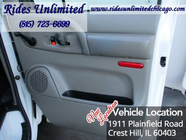 2005 Chevrolet Astro Cargo - - by dealer - vehicle for sale in Crest Hill, IL – photo 18
