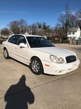 2004 Hyundai Sonata - cars & trucks - by owner - vehicle automotive... for sale in Dover, DE