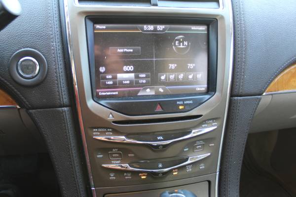Only 85, 000 Miles 2012 Lincoln MKX Premiere Non Smoker Owned for sale in Louisville, KY – photo 6