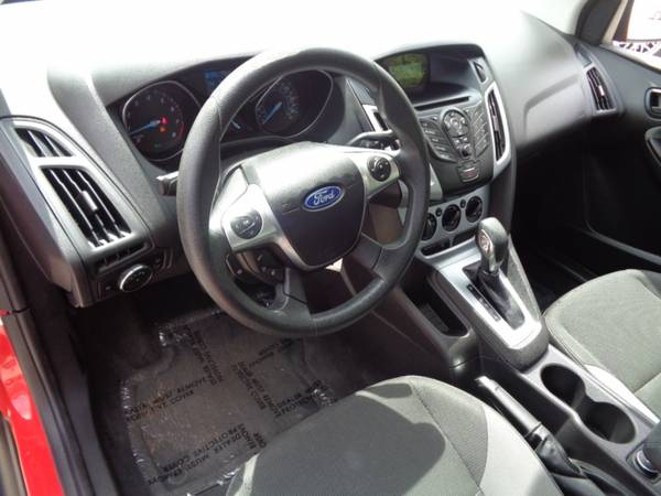 2012 Ford Focus SE Sedan for sale in Marion, IA – photo 17