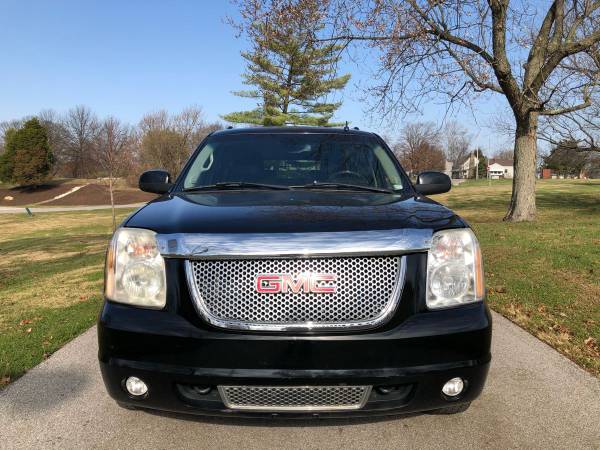 2008 GMC Yukon Denali - cars & trucks - by dealer - vehicle... for sale in Indianapolis, IN – photo 2