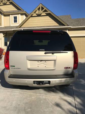 2011 GMC Yukon SLT - cars & trucks - by owner - vehicle automotive... for sale in Boise, ID – photo 13