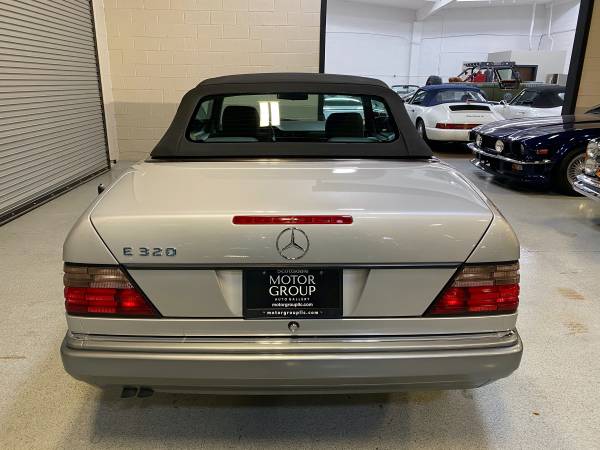 1995 Mercedes-Benz E320 Convertible Silver/Grey Collectible Quality... for sale in Scottsdale, AZ – photo 9