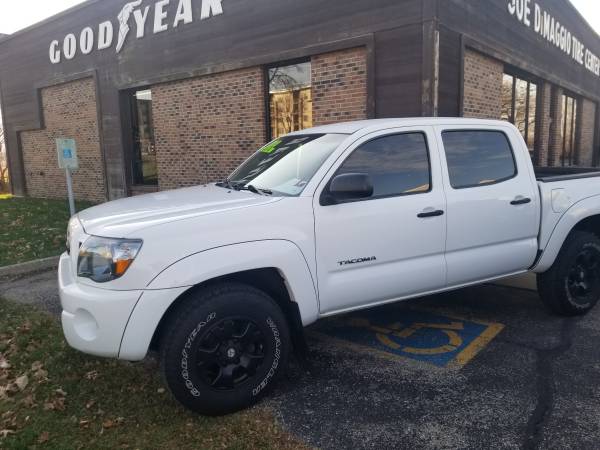 2010 Toyota Tacoma double cab 4x4 - cars & trucks - by owner -... for sale in Madison, WI – photo 5