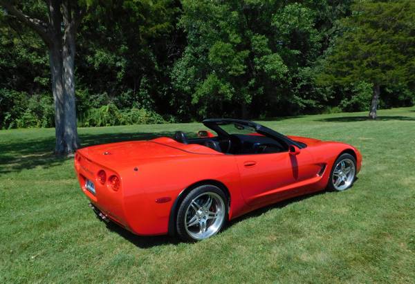 Pristine Corvette Convertible - cars & trucks - by owner - vehicle... for sale in Galesburg, IL – photo 3
