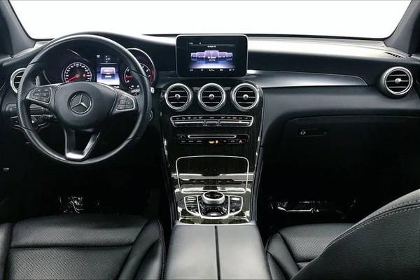 2017 Mercedes-Benz GLC GLC 300 -EASY APPROVAL! - cars & trucks - by... for sale in Honolulu, HI – photo 17