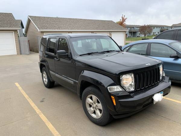 2012 Jeep Liberty 4x4 for sale in Sioux Falls, SD – photo 2
