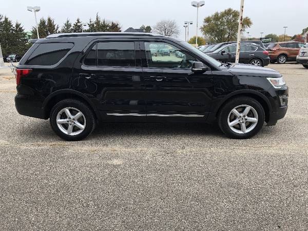 2016 Ford Explorer XLT 4WD - cars & trucks - by dealer - vehicle... for sale in Middleton, WI – photo 4