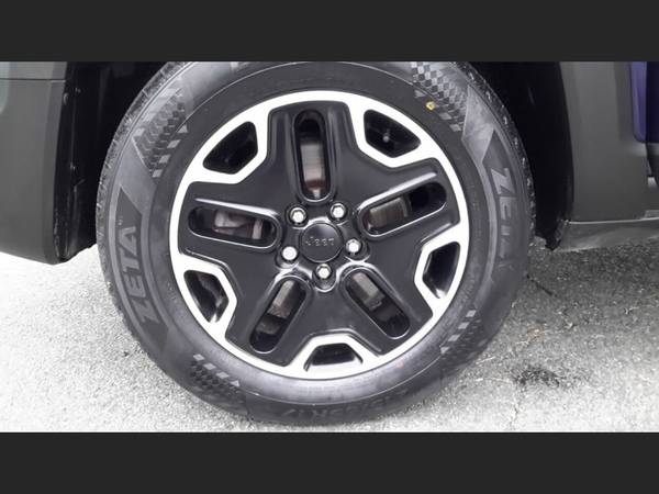2016 Jeep Renegade Trailhawk 4x4 4dr SUV with - - by for sale in Wakefield, MA – photo 23