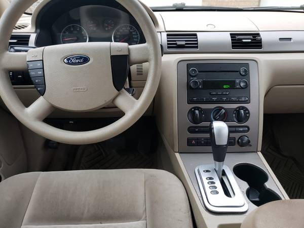 2005 Ford Five Hundred Reliable Excellent Value for sale in Niagara Falls, NY – photo 5