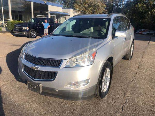 2011 Chevrolet Chevy Traverse LT 4dr SUV w/2LT - WE SELL FOR LESS, NO for sale in Loveland, OH – photo 8