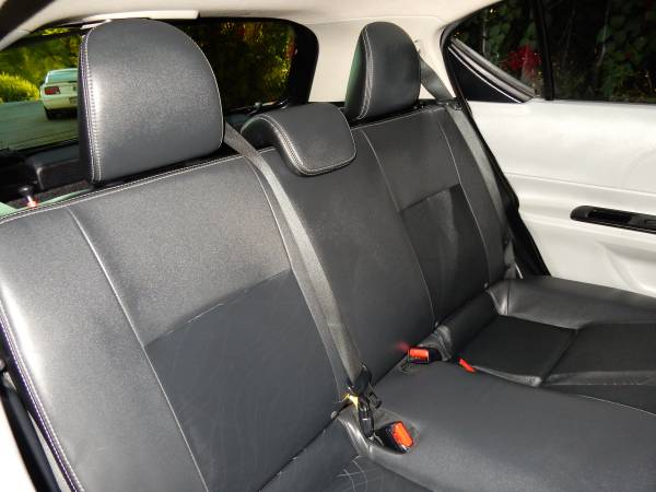 2013 TOYOTA PRIUS C 4 | CLEAN TITLE | LEATHER | NAVIGATION | SUNROOF for sale in Woodland Hills, CA – photo 20