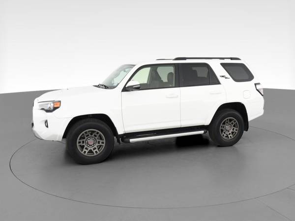 2020 Toyota 4Runner TRD Off-Road Premium Sport Utility 4D suv White... for sale in Cleveland, OH – photo 4