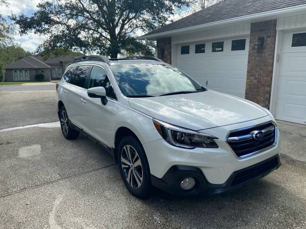 2018 Subaru Outback Limited Like New! - cars & trucks - by owner -... for sale in Pensacola, FL – photo 14
