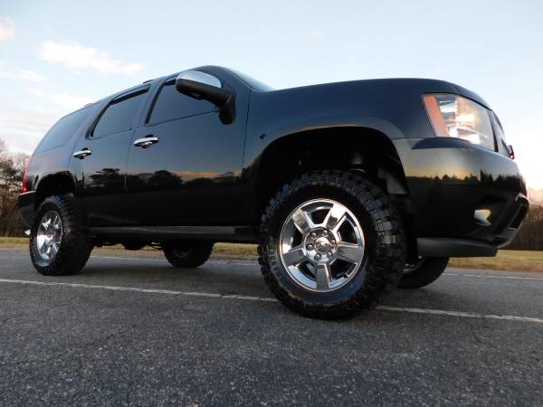 LIFTED 13 CHEVY TAHOE LTZ 4X4 LEATHER *SUNROOF* NEW 33'S* 94K... for sale in KERNERSVILLE, NC – photo 2