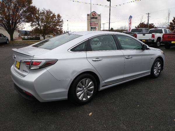 2016 Hyundai Sonata Hybrid Base Only 500 Down! OAC for sale in Spokane, WA – photo 5